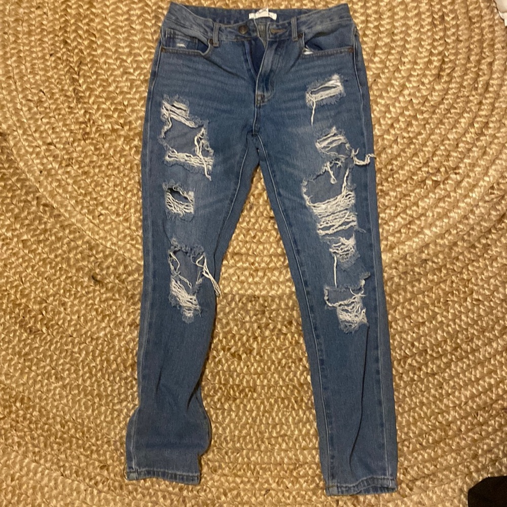 Wide legged Forever 21 with holes size 25